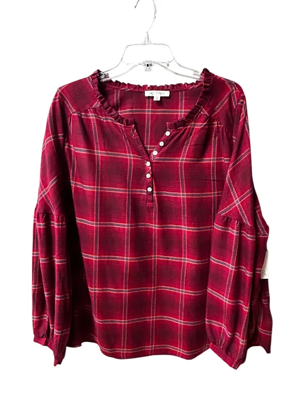 women's tops for those who want to stay warm and stylish during colder weatherTop Long Sleeve By Clothes Mentor In Plaid, Size: 22