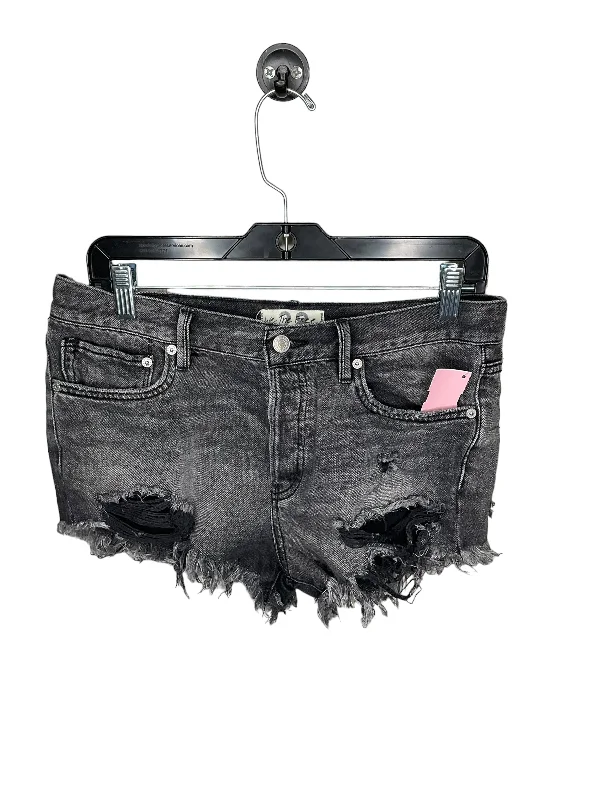 women's floral shortsShorts By We The Free In Black Denim, Size: 6