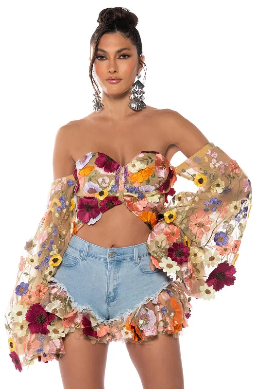 BOTANICAL BEAUTY CROPPED SHEER SLEEVE TOP