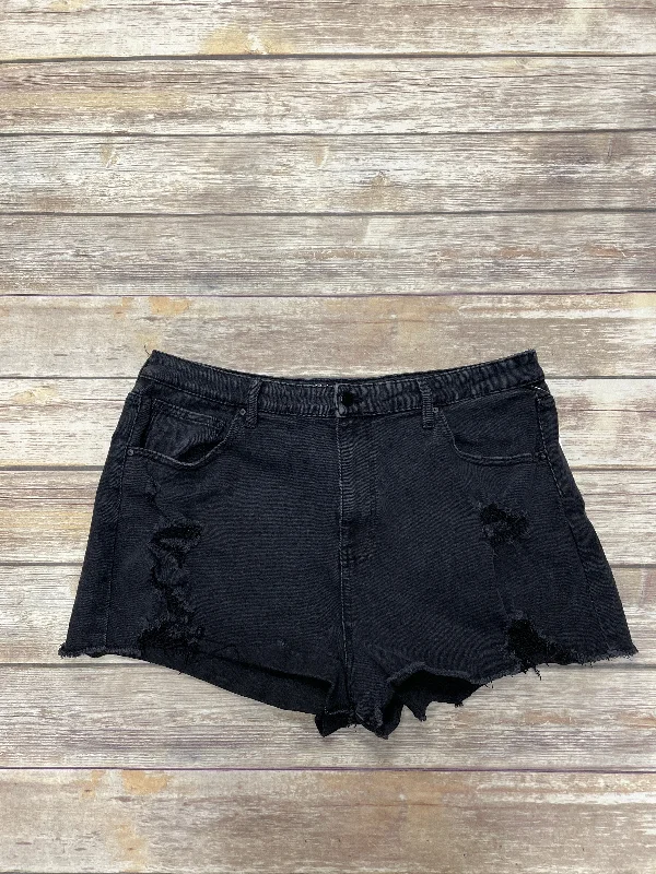 women's elegant shortsShorts By No Boundaries In Black Denim, Size: 20