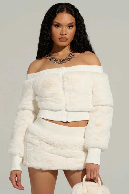 COLDEST WINTER OFF THE SHOULDER FUR TOP IN WHITE