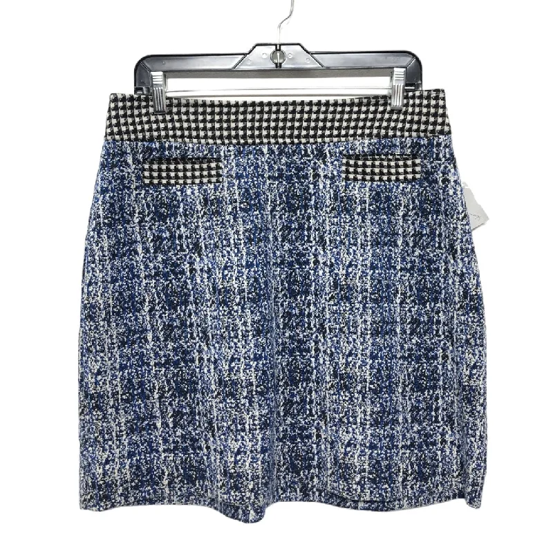 women's crochet skirtsBlue Skirt Mini & Short Cabi, Size 8