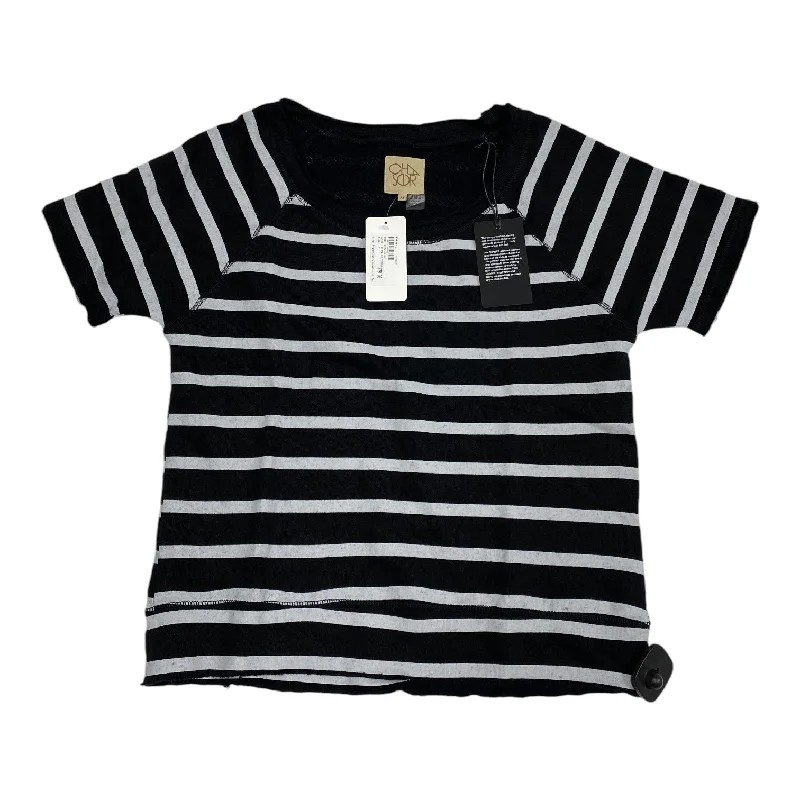 women's tops for cozy nights inTop Short Sleeve By Chaser In Striped Pattern, Size: M