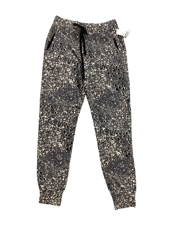 women's hot pantsPants Joggers By Sundry In Animal Print, Size: 2