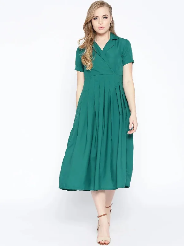 women's empire-line dressesBox Pleated Midi Dress with collar in Forest Green