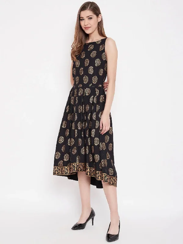 Bridesmaid DressDeep back box pleated Midi Printed Dress in Black