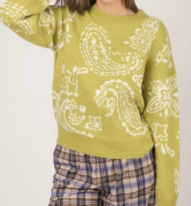 Extra-Large Knitted Crewneck SweatersAdrian In Avocado