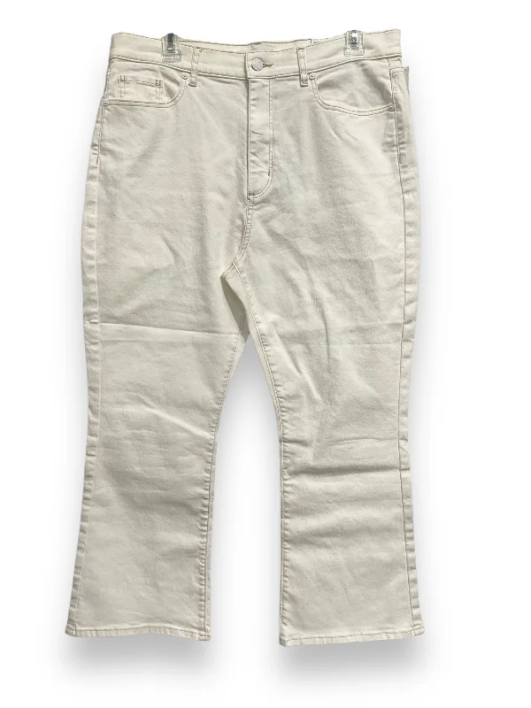 women's stone-washed denim jeansJeans Cropped By Loft In White Denim, Size: 12