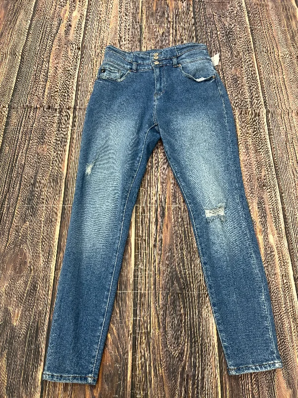 women's denim jeans for a day at the beachJeans Skinny By Kancan In Blue Denim, Size: 6