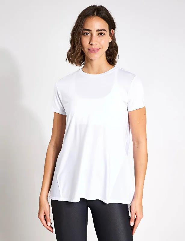 women's tops for relaxed weekendsKendall Tee - White